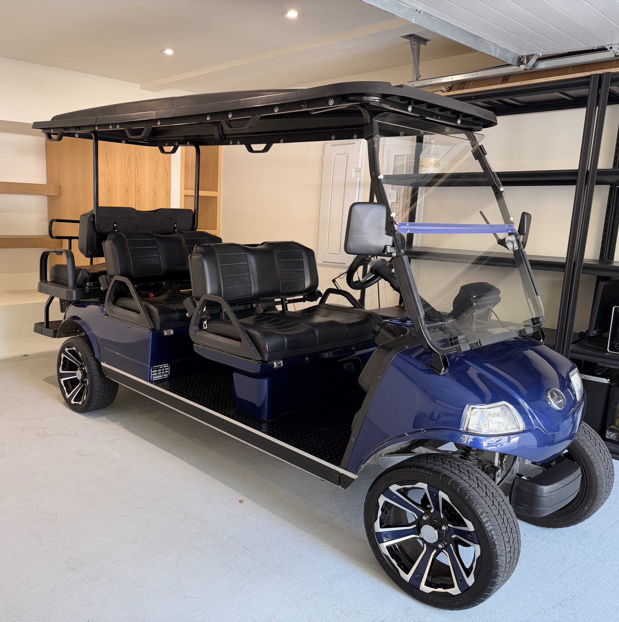 Evolution Carrier Plus 6 Seater Golf Cart